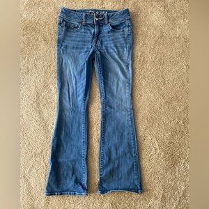 American Eagle low rise jeans